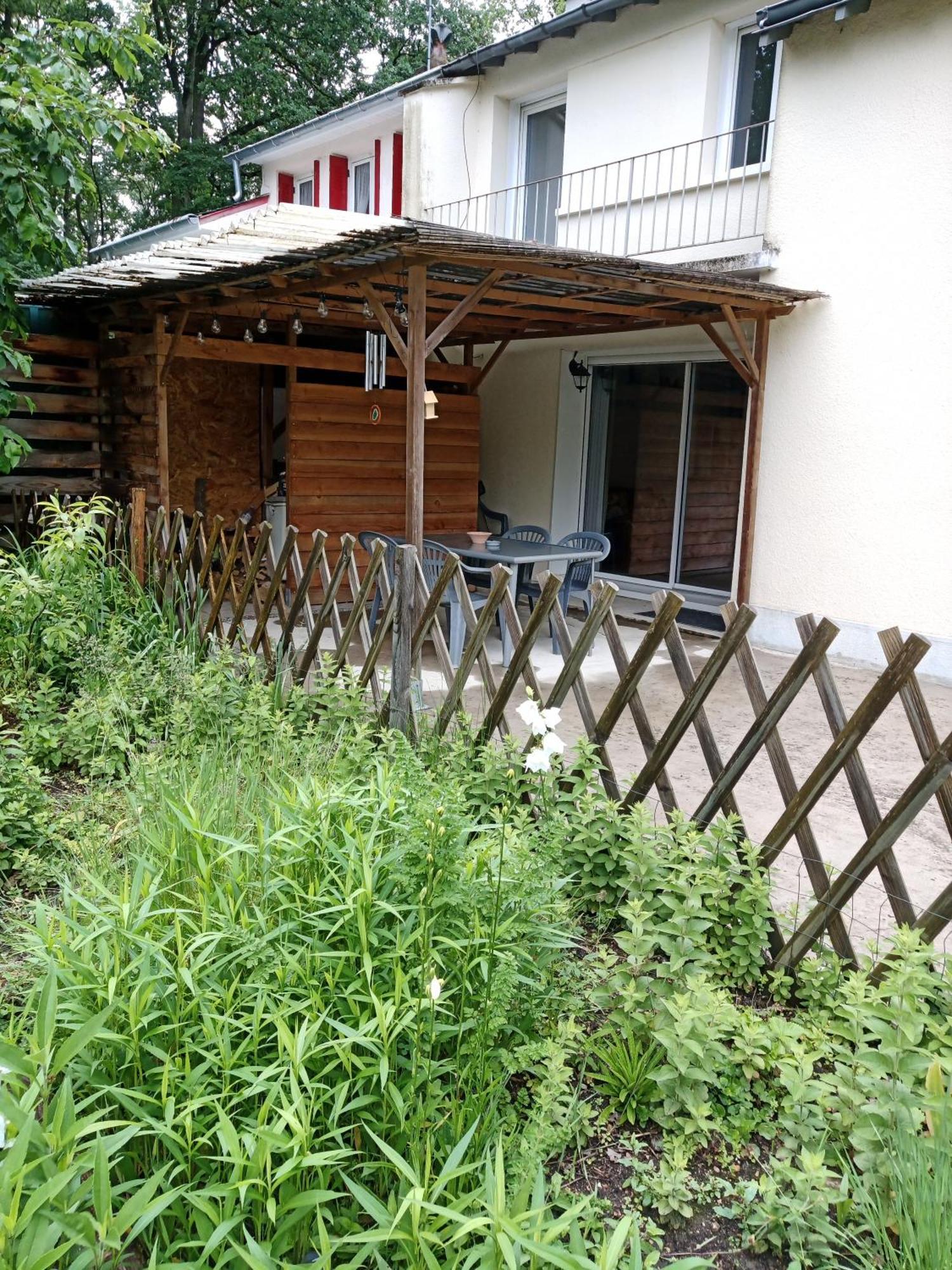 Maison Pres Des Bois Joué-lès-Tours Exterior photo